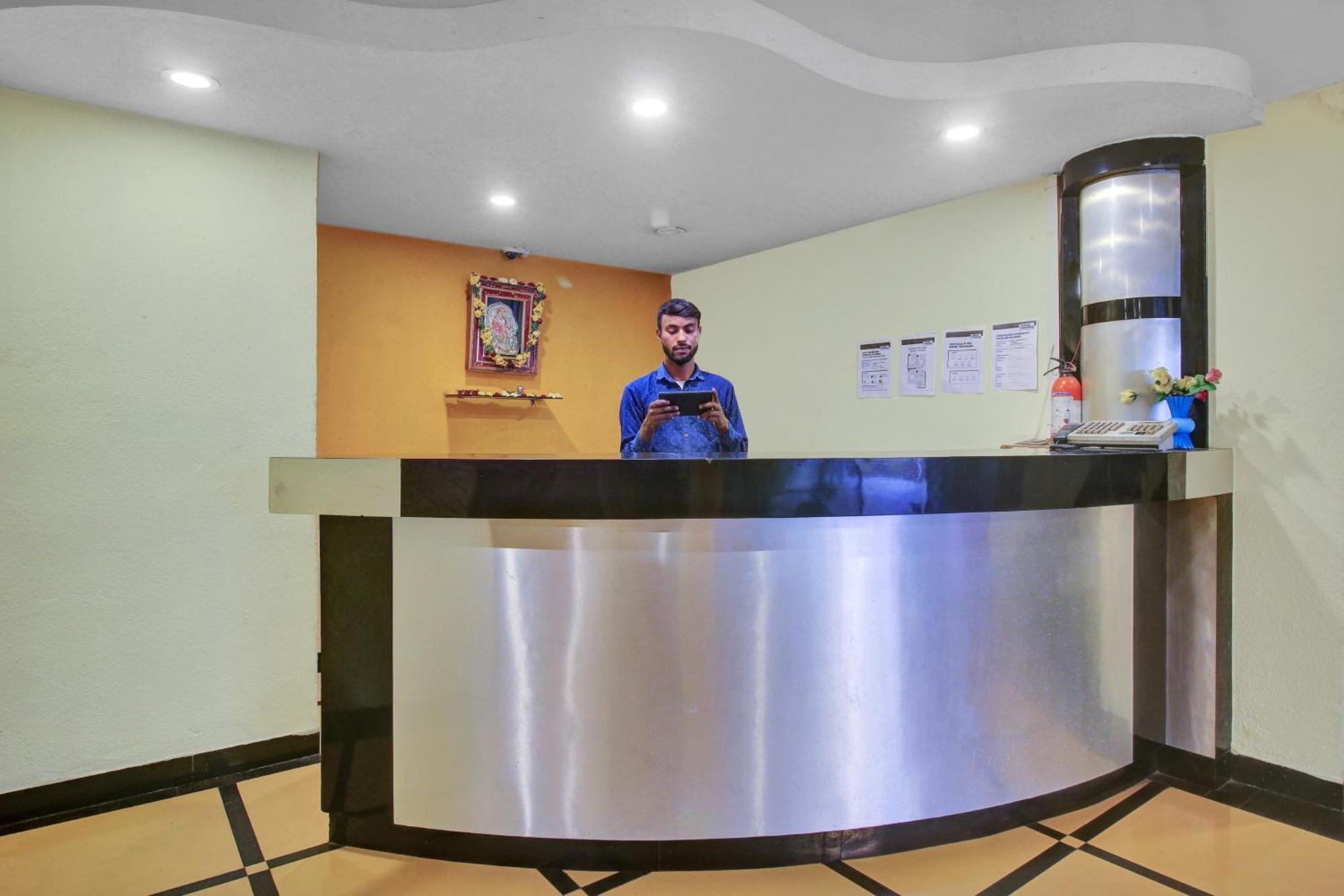 היידראבד Hotel O Happy Rooms מראה חיצוני תמונה