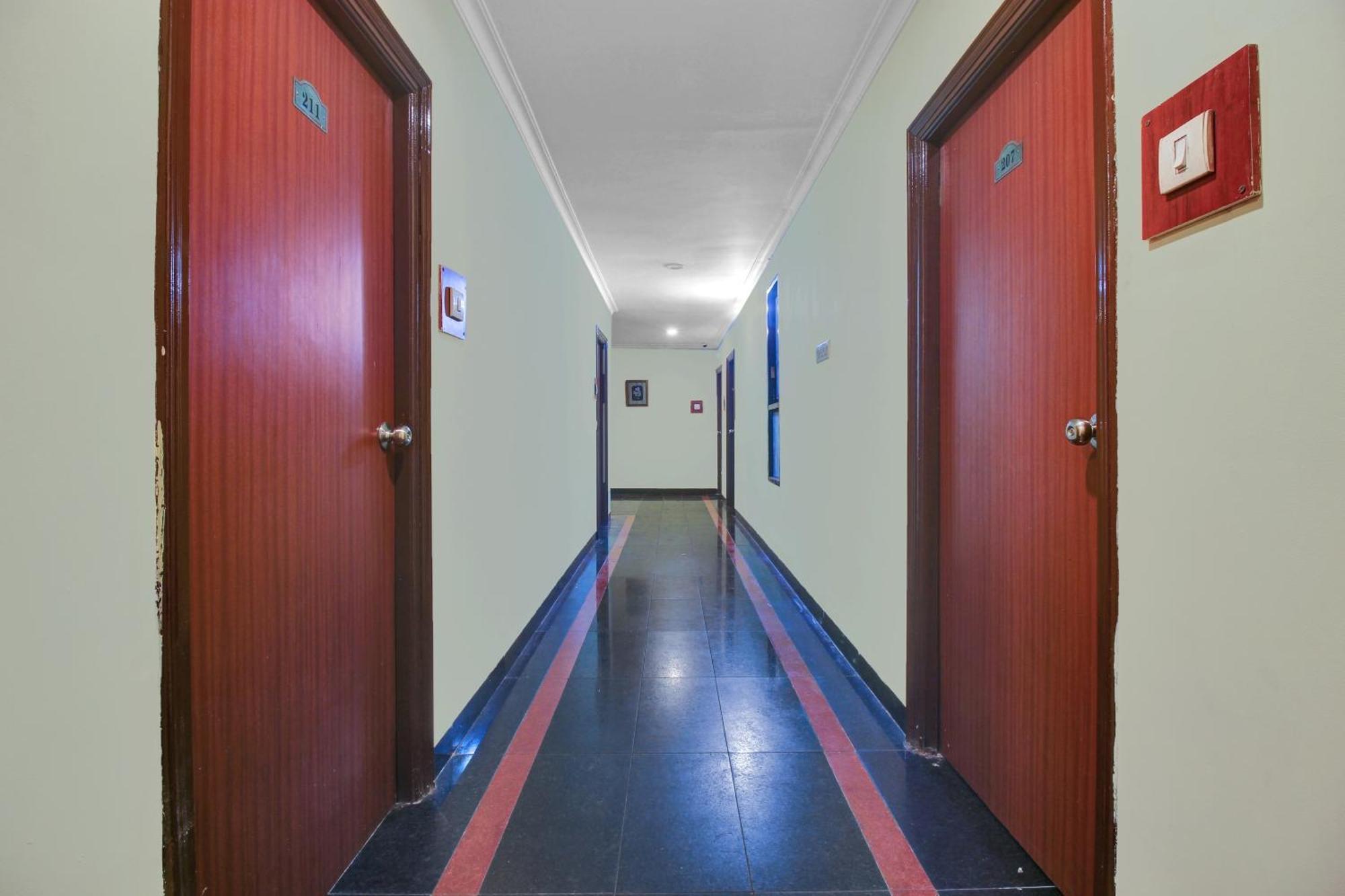 היידראבד Hotel O Happy Rooms מראה חיצוני תמונה